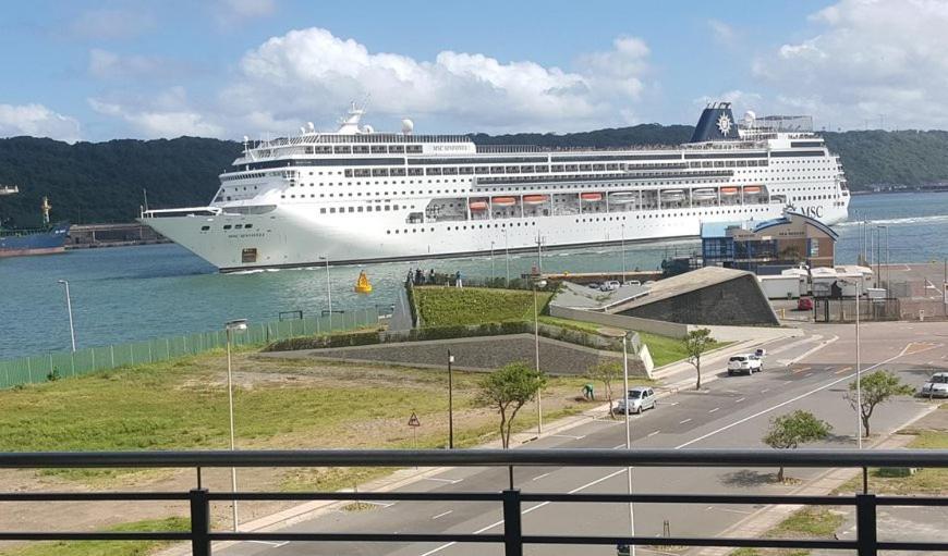 Point Waterfront The Sails Seaview Apartment -- Near Msc Cruise Terminal ダーバン エクステリア 写真