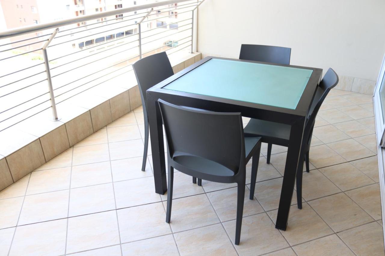 Point Waterfront The Sails Seaview Apartment -- Near Msc Cruise Terminal ダーバン エクステリア 写真