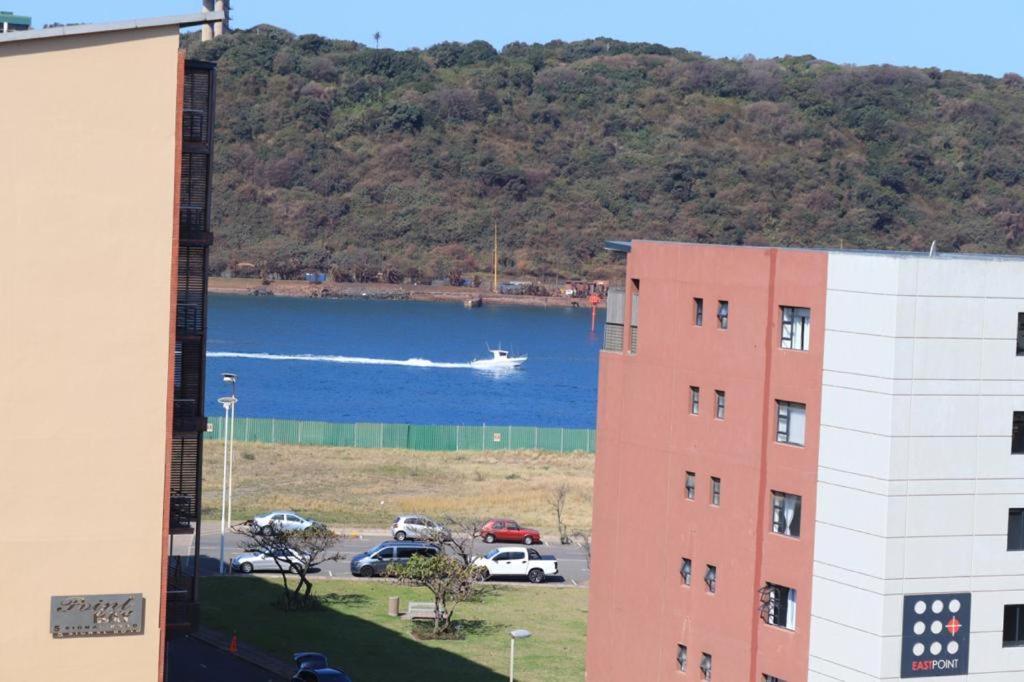 Point Waterfront The Sails Seaview Apartment -- Near Msc Cruise Terminal ダーバン エクステリア 写真